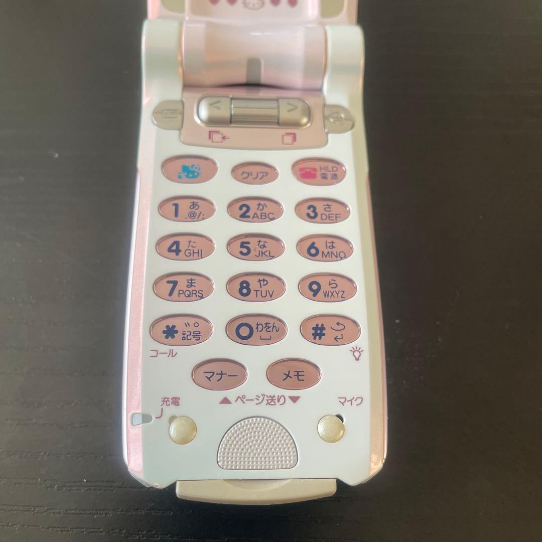 希少品キティちゃんガラケー