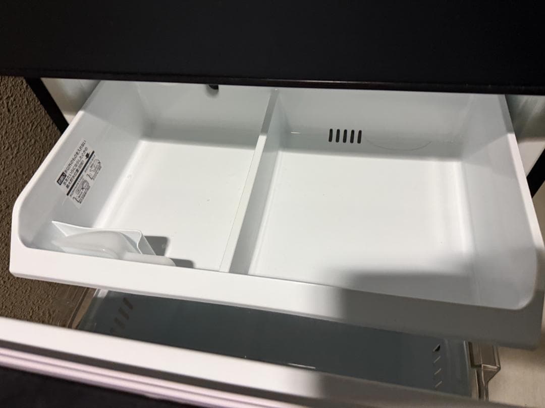 TOSHIBA GR-T33SC (KZ) 冷蔵庫 326L ブラック