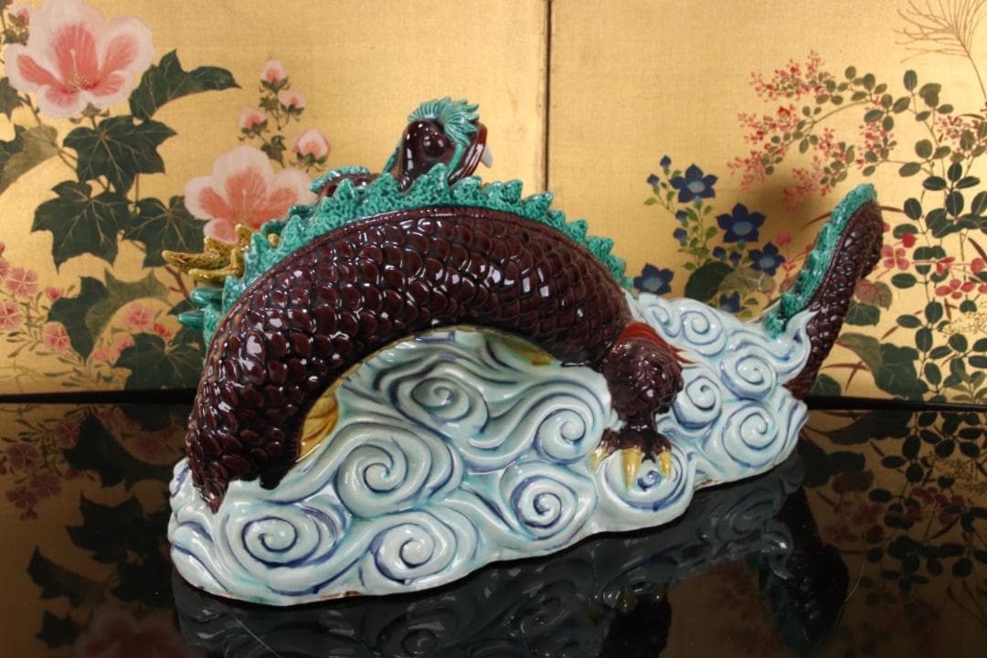 九谷焼　太吉　糠川清章　雲龍　干支 竜　置物 飾物 床飾り BE786