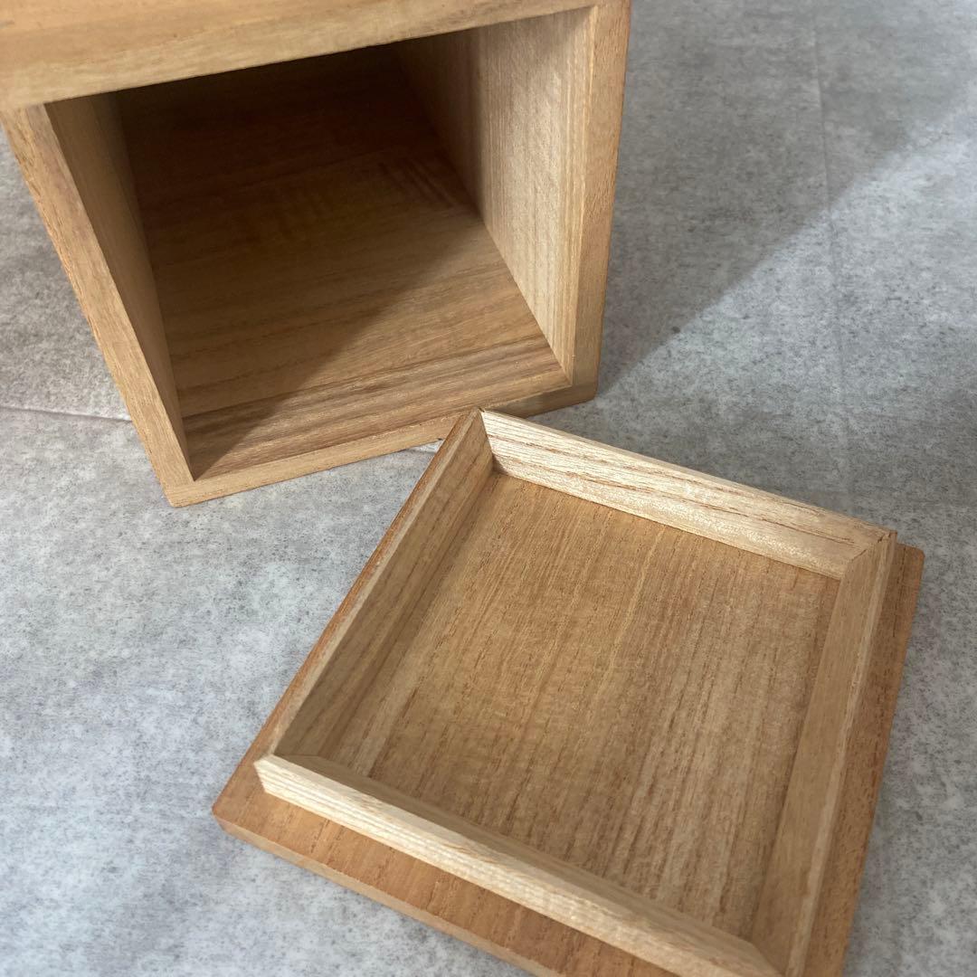 薩摩焼　人間国宝　十五代　沈壽官作　花瓶　桜花図　古美術品　骨董品