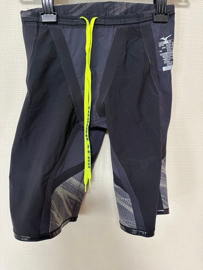 ミズノ／Mizuno 競泳水着 ブラック　fina認証