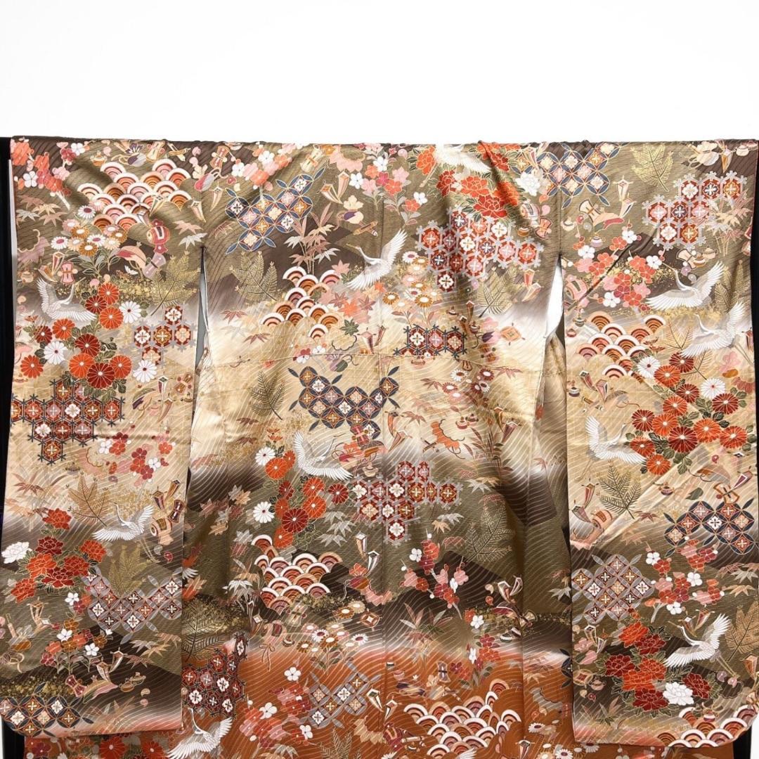 金駒刺繍　金彩　菊花　鶴伝統和模様　振袖　成人式 晴れの日 着物 022a p