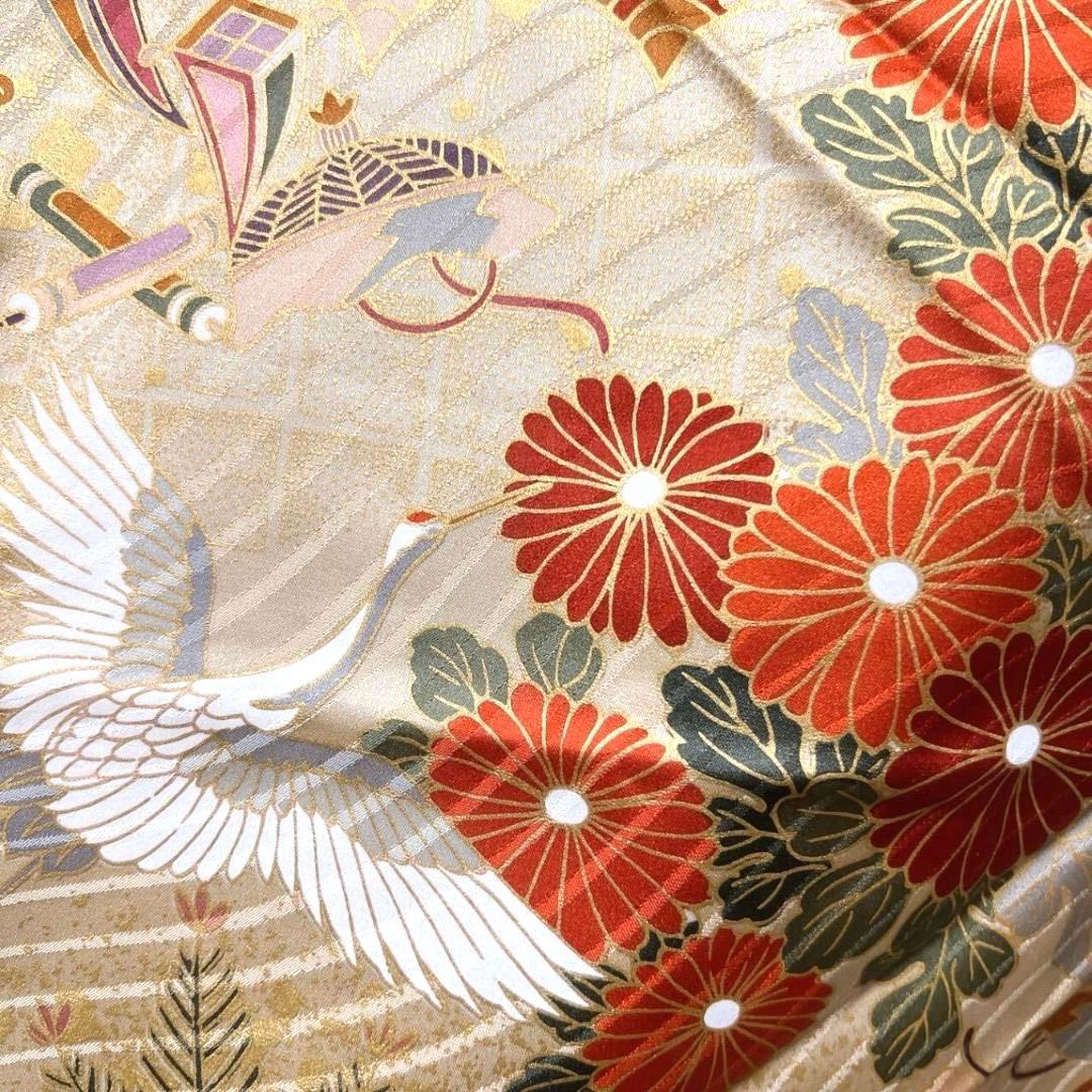 金駒刺繍　金彩　菊花　鶴伝統和模様　振袖　成人式 晴れの日 着物 022a p