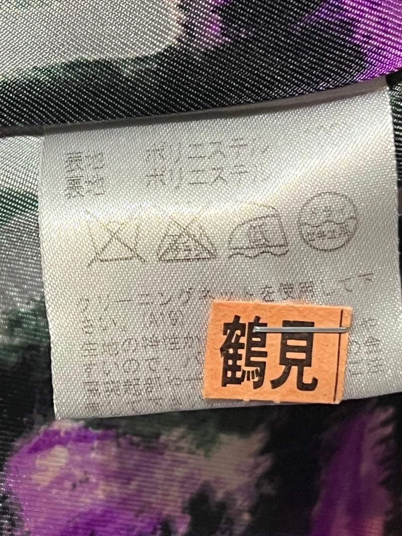 アクアスキュータム　光沢のあるチェスターコート サイズ10【11号相当】美麗品