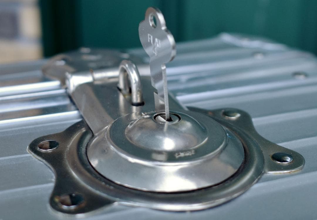 リモワ '70 レトロ アルミ スーツケース 2輪【稀少】XL 104L