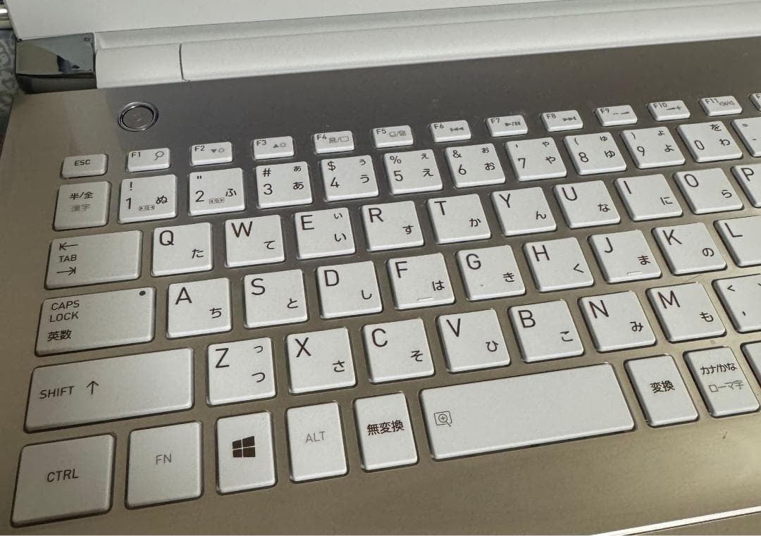 その他ノートPC本体 TOSHIBA dynabook AZ45/AG i5/SSD500GB/8GB