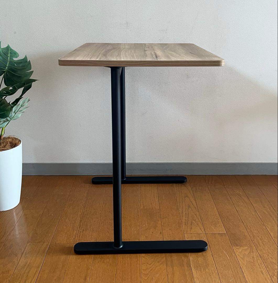 コクヨ　サイドテーブル　8.8万　デスク　シンプルモダン　グッドデザイン賞　北欧