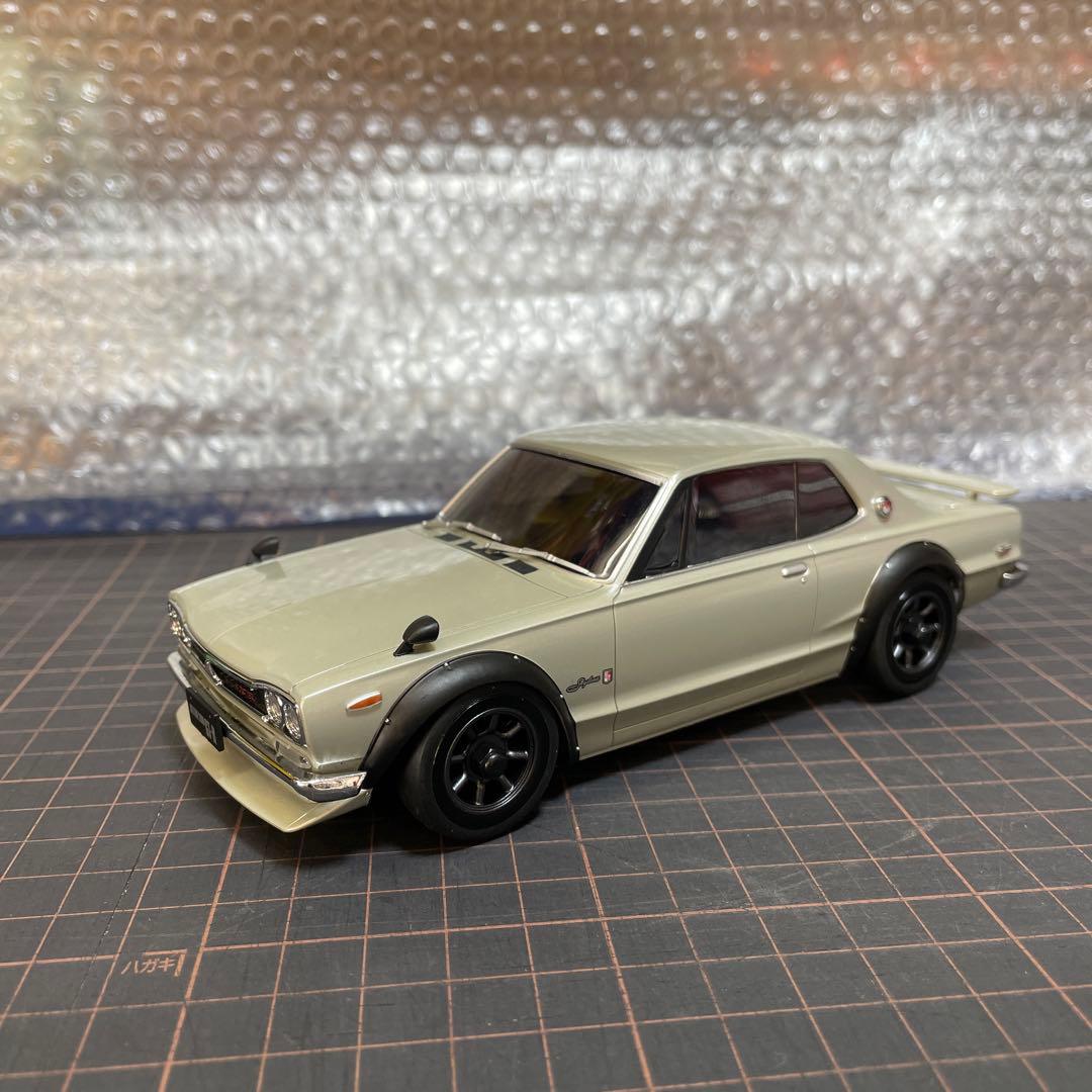 ミニッツ AWD 日産　フェアレディ 240ZG ホワイト　と　2000GT-R