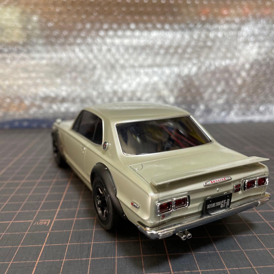 ミニッツ AWD 日産　フェアレディ 240ZG ホワイト　と　2000GT-R