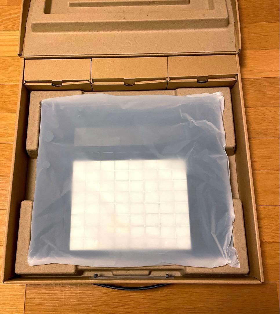 【美品/画面保護シール付】Ableton Push3 スタンドアローン