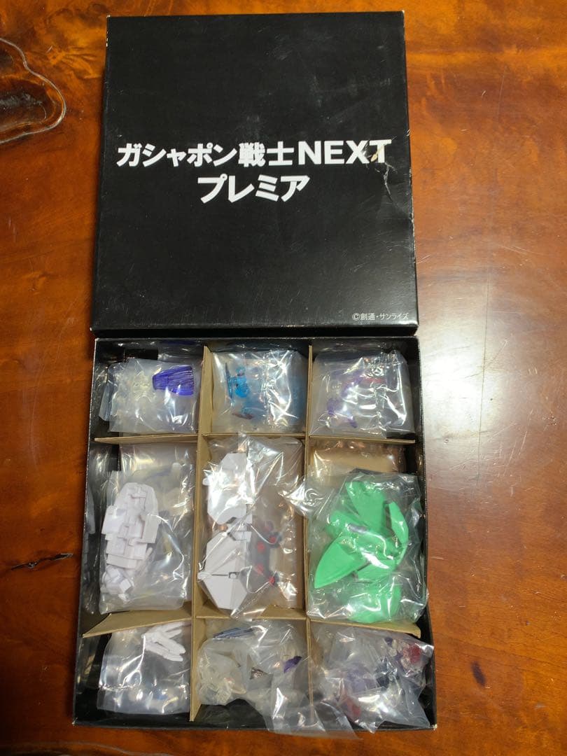 ＢＡＮＤＡＩ　ガチャポン戦士ＮＥＸＴプレミア・戦国伝・ＳＡＧＡ　限定品　セット