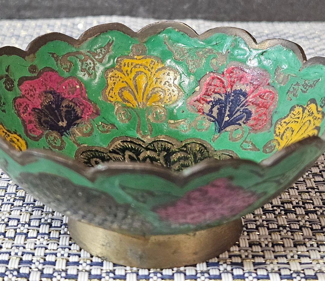 中国古美術　清朝 清代　古七宝　緑地彩色　孔雀に花図　盃　ぐい呑　酒杯　酒器