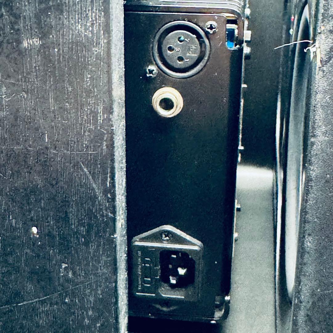 BEHRINGER TRUTH B2030A パワードモニタースピーカー ペア