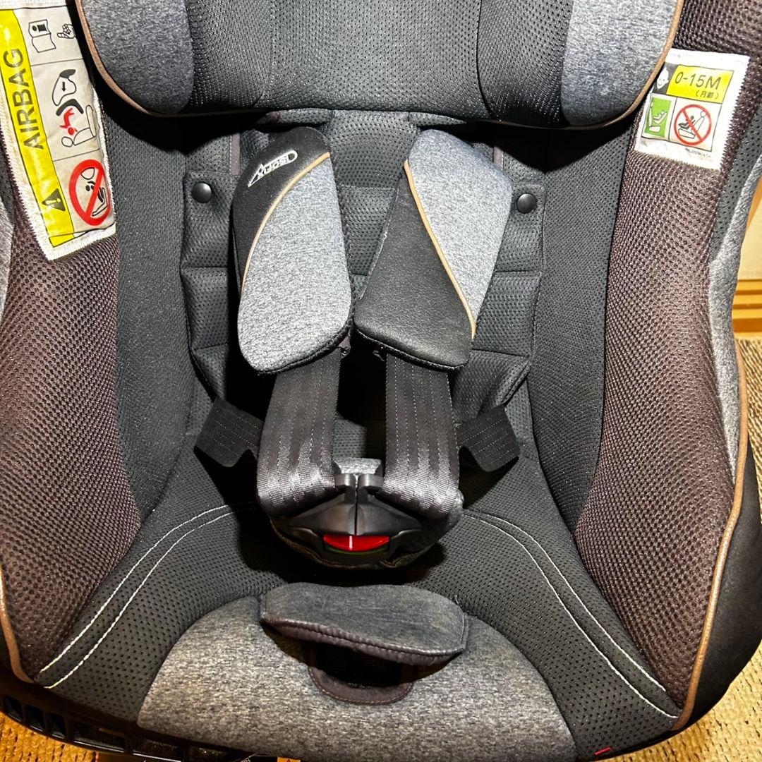 美品　Aprica アップリカ　クルリラ プロテクト　チャイルドシート　R1