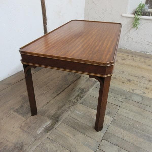 英国製 アンティーク 家具 べヴァン・ファンネル社 コーヒーテーブル 6111e