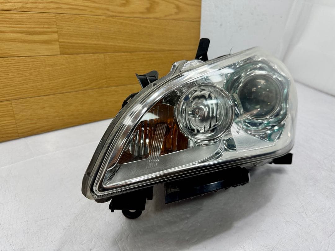 日産フーガ Y51 KY51 HY51 前期 HID ヘッドライト左 助手席