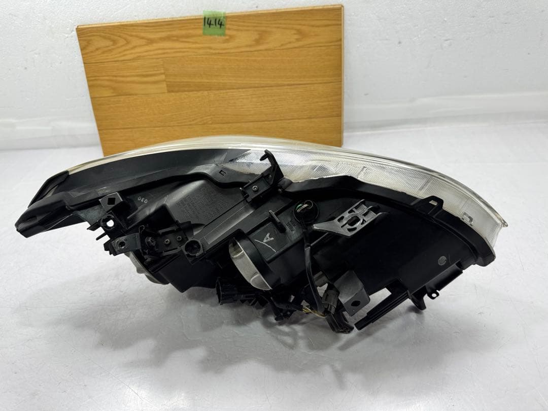 日産フーガ Y51 KY51 HY51 前期 HID ヘッドライト左 助手席