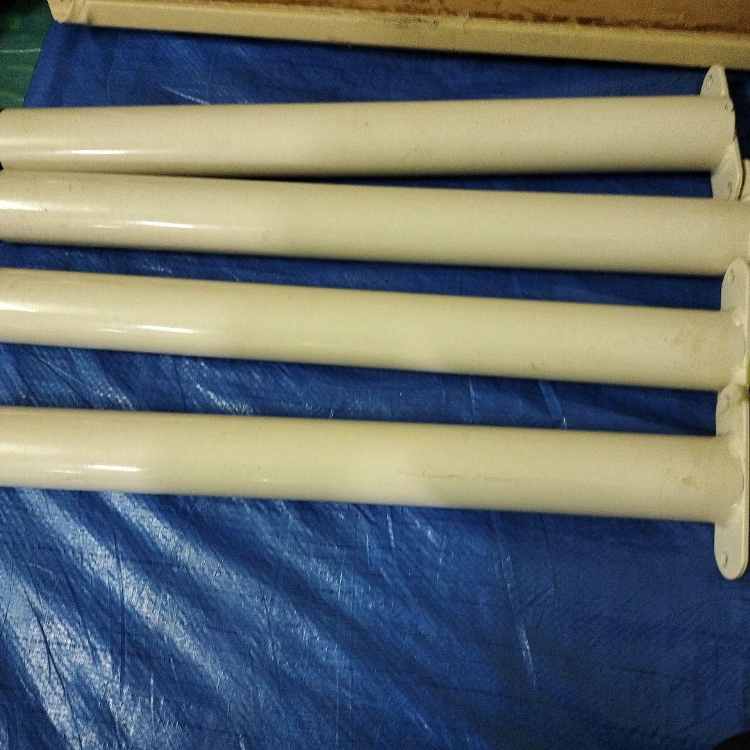 Takadaマッサージベッド施術・エステベッド（脚４本外し同梱・脚本体に錆有り）