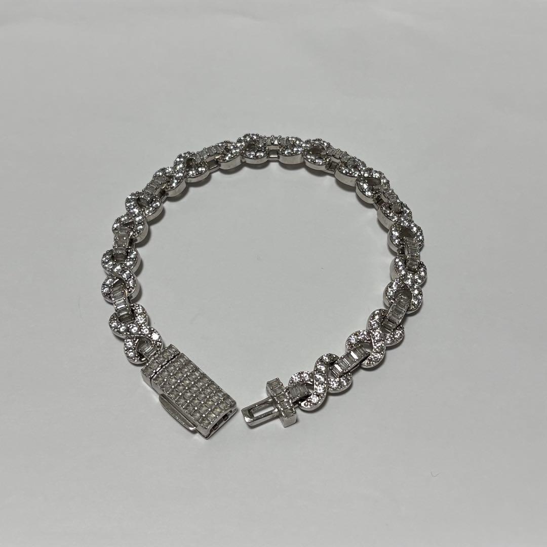 アヴァランチシルバーブレスレッド