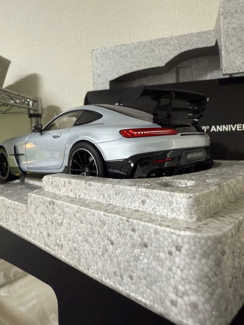 希少　ベンツ特注　1/18 AMG GT ブラックシリーズ