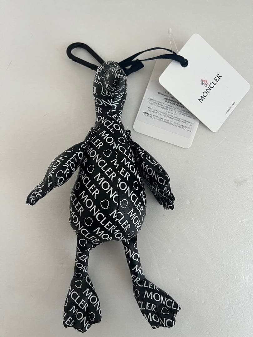 MONCLER アヒル型キーホルダー バッグチャーム ダック ブラック