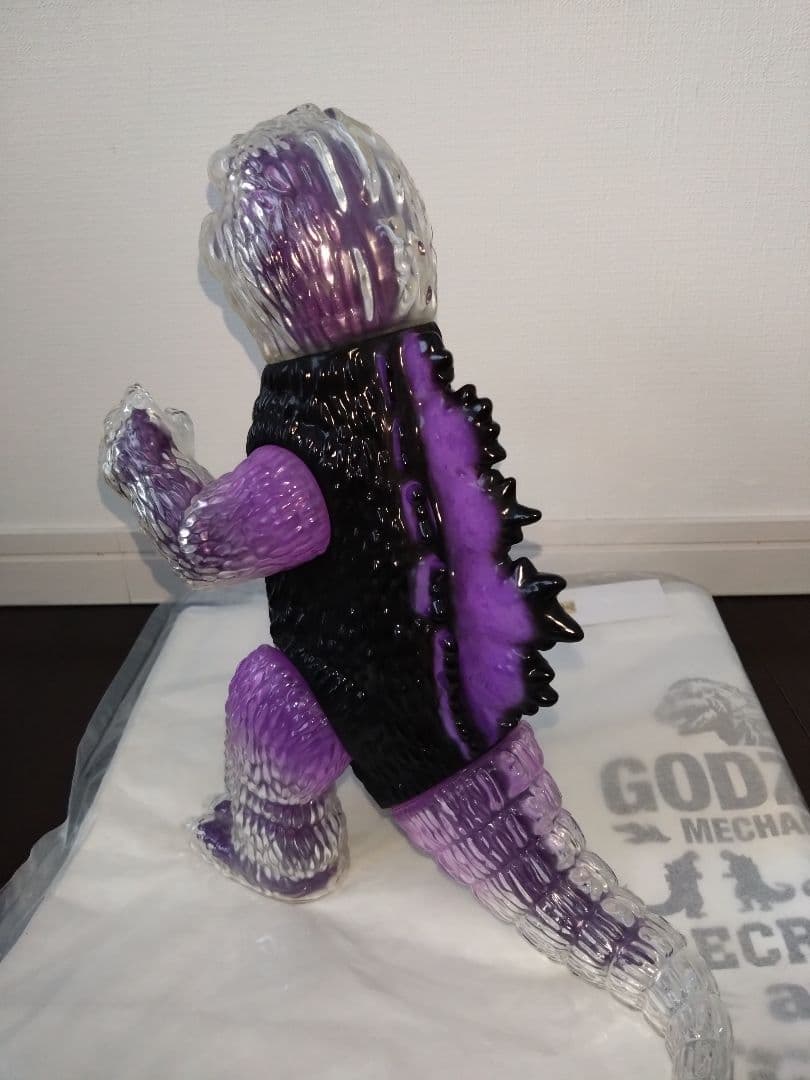 ■新品未使用■シークレットベース ゴジラ ソフビ PUMA スニーカー セット