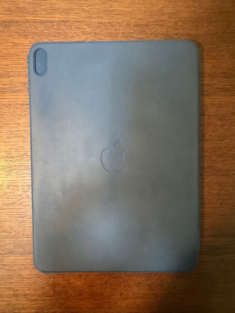 iPad Air 10.9インチ 第5世代 256GB スターライト　カバー付き