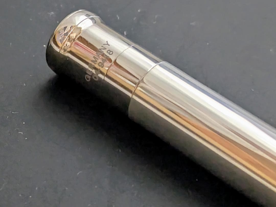 Otto Hutt Design04 万年筆 スターリングシルバー F 18ct