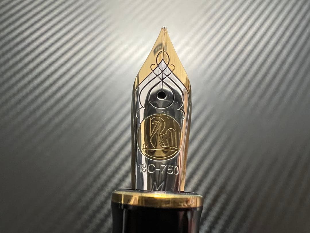 ペリカン スーベレーン M800 万年筆 ブラック M 中字