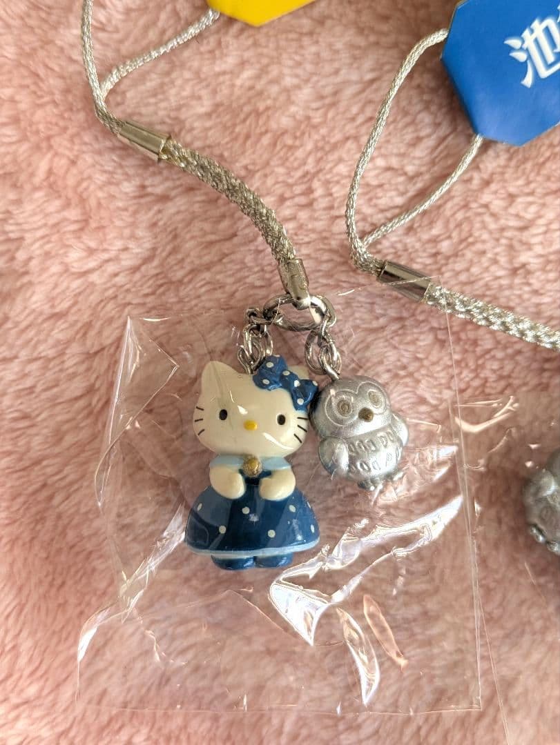 ハローキティ　池袋キティ物語　2点セット