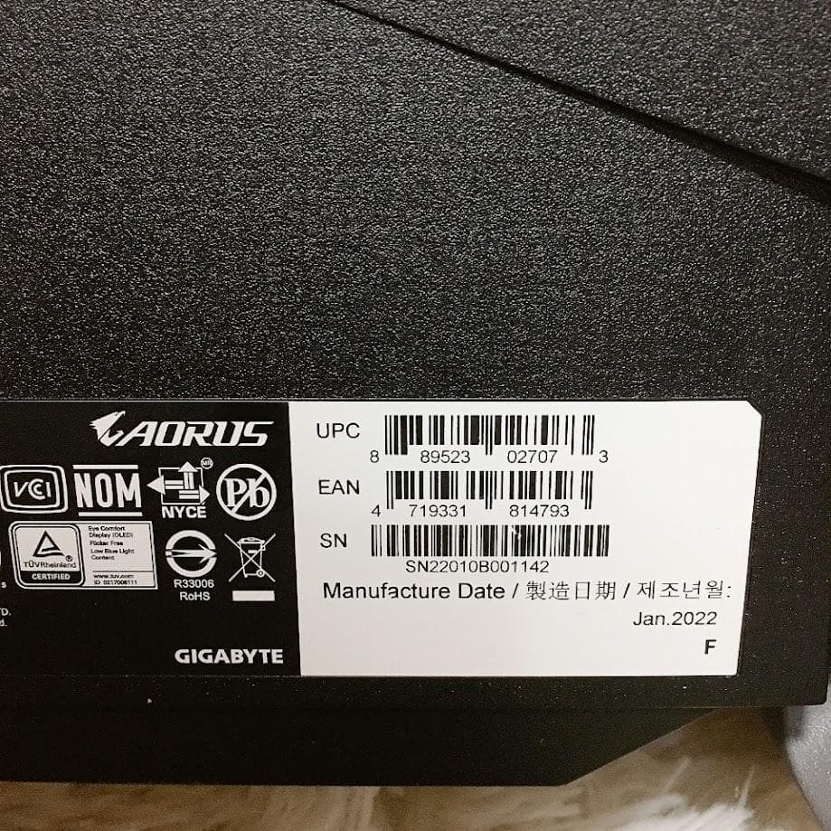 GIGABYTE FO48U 47.53型 ゲーミングモニター有機EL 4K