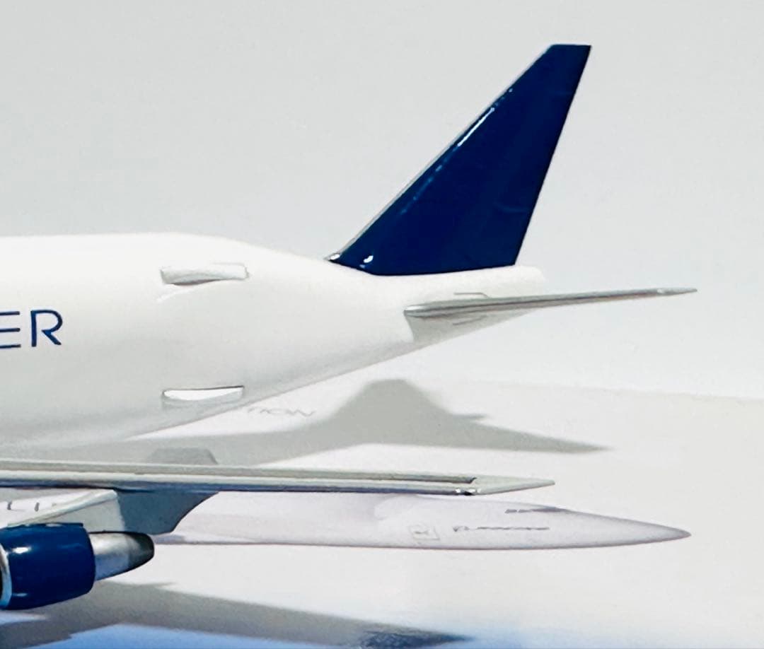 hogan 1/400 B747 LCFドリームリフター Dreamlifter