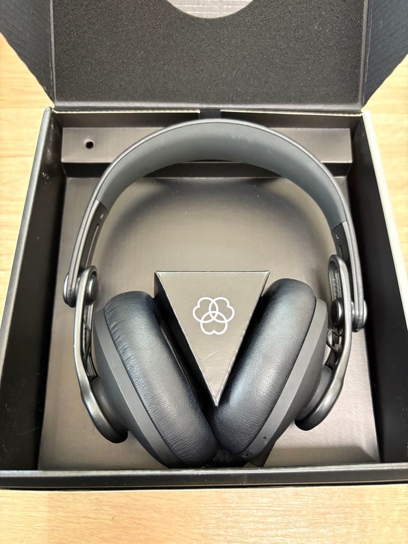 AKG K371-BT ワイヤレスヘッドホン ブラック