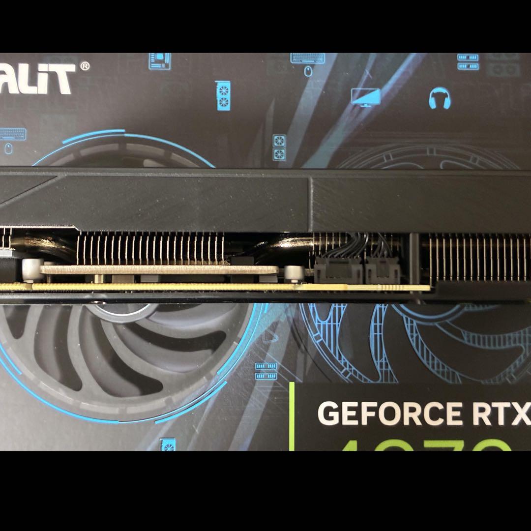 Palit GeForce RTX 4070 デュアルファン