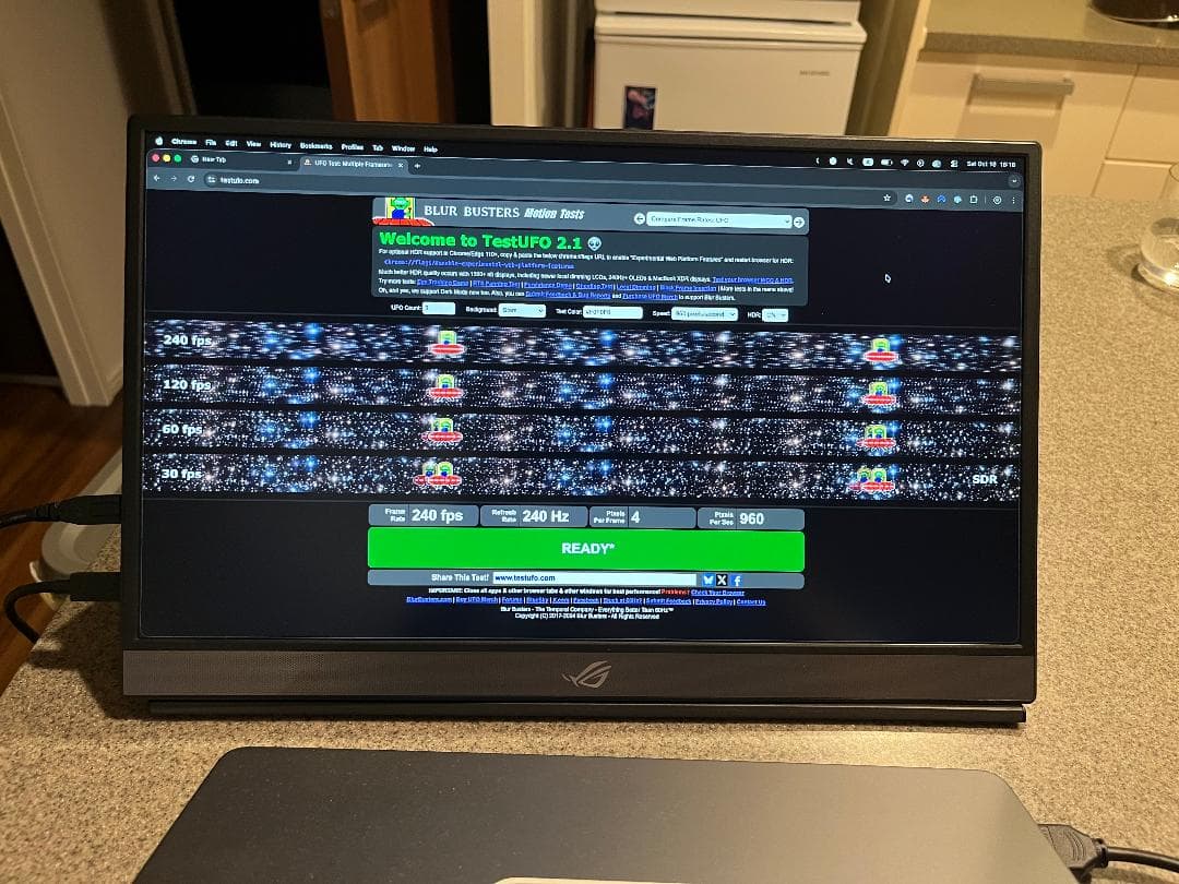 ASUS ROG STRIX XG17AHPE ポータブルゲーミングモニター