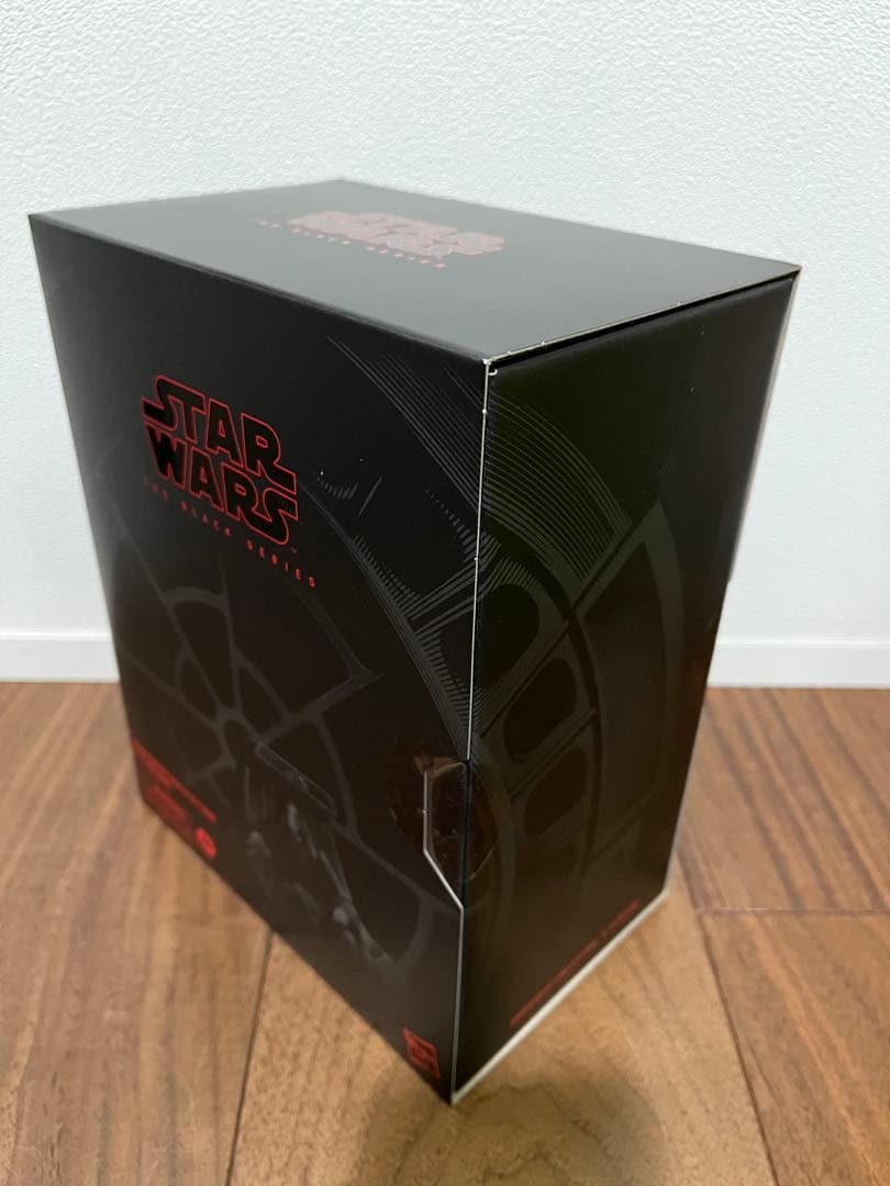 未開封　スターウォーズ　ブラックシリーズ　パルパティーン皇帝　玉座付き（新版）