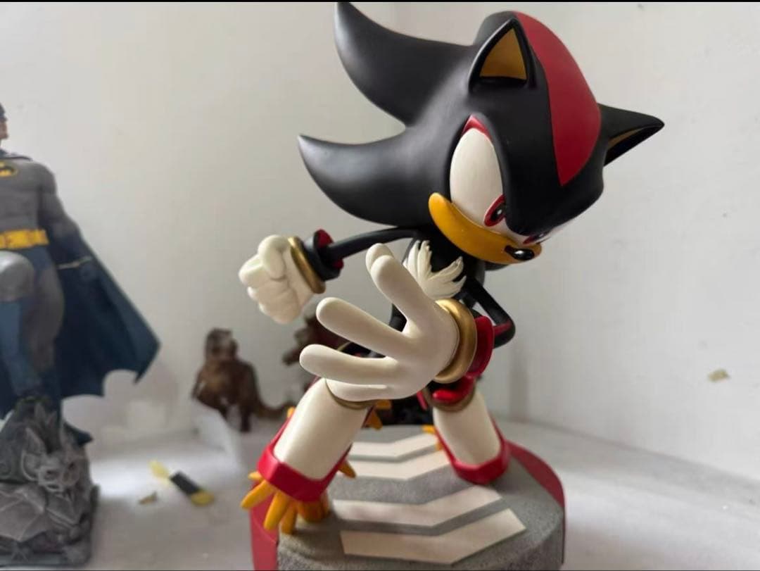 ソニック・ザ・ヘッジホッグ F4Fシャドウ·ザ·ヘッジホッグスタチューフィギュア