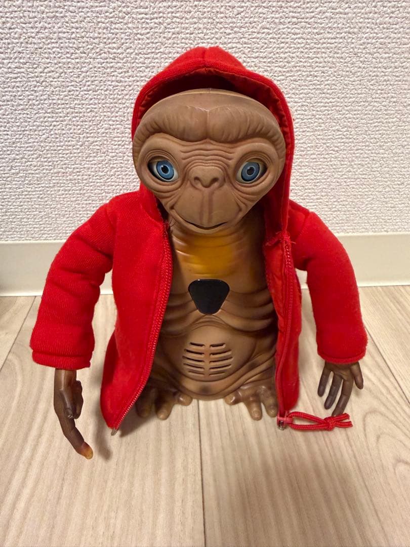 インタラクティブ E.T. フィギュア