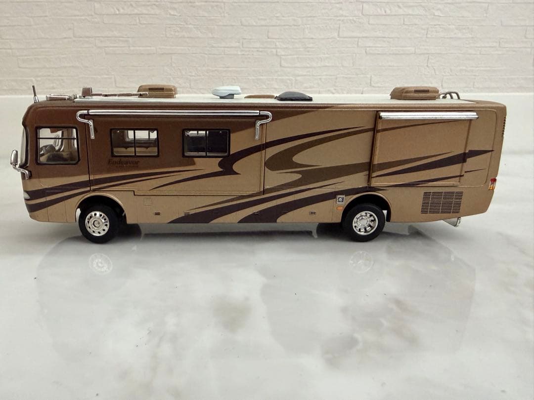 Endeavor by HOLIDAY RAMBLER モナココーチ　ミニカー