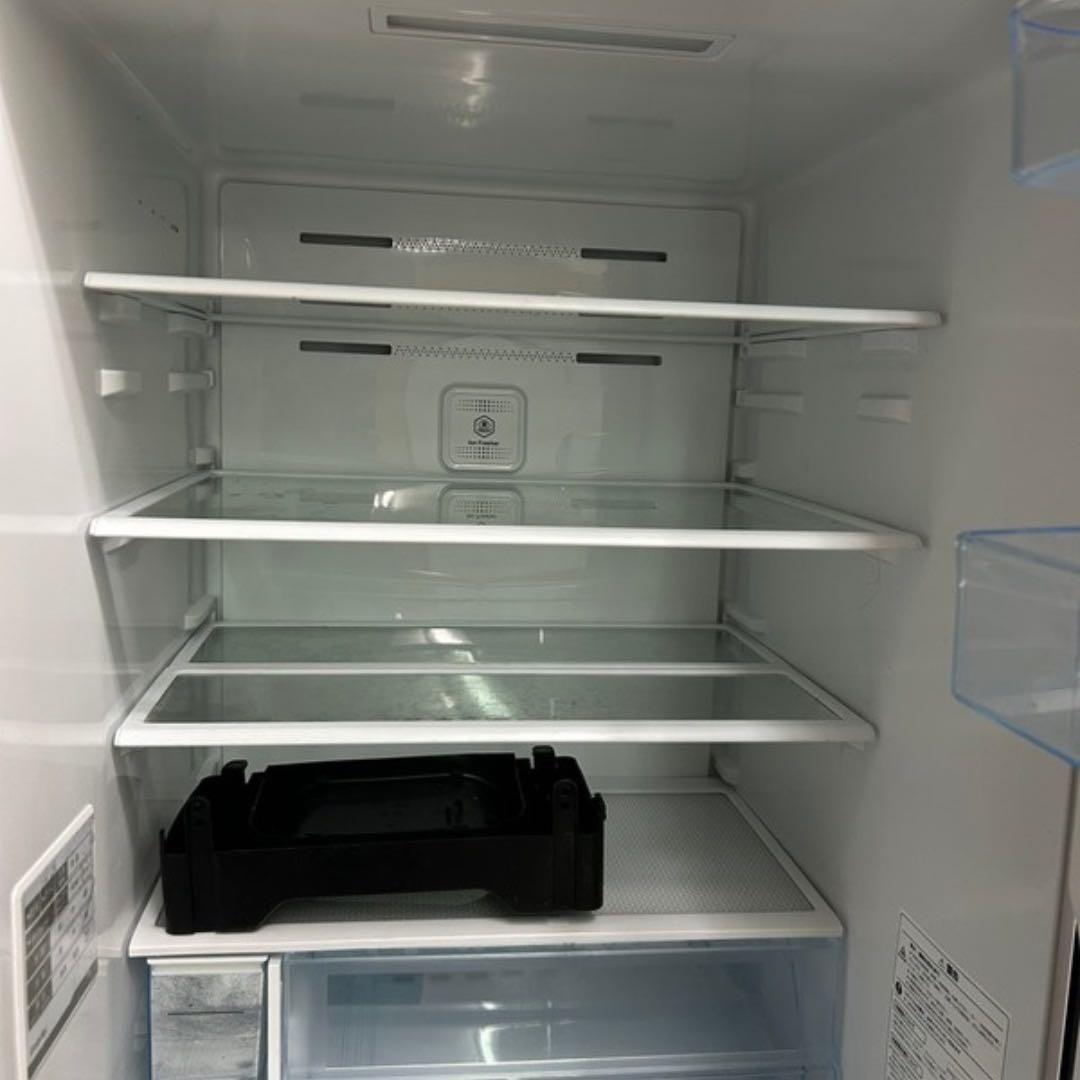メ*リ様 2025年式/未使用/同棲・ファミリー向け冷蔵庫/358L/YRZ-F