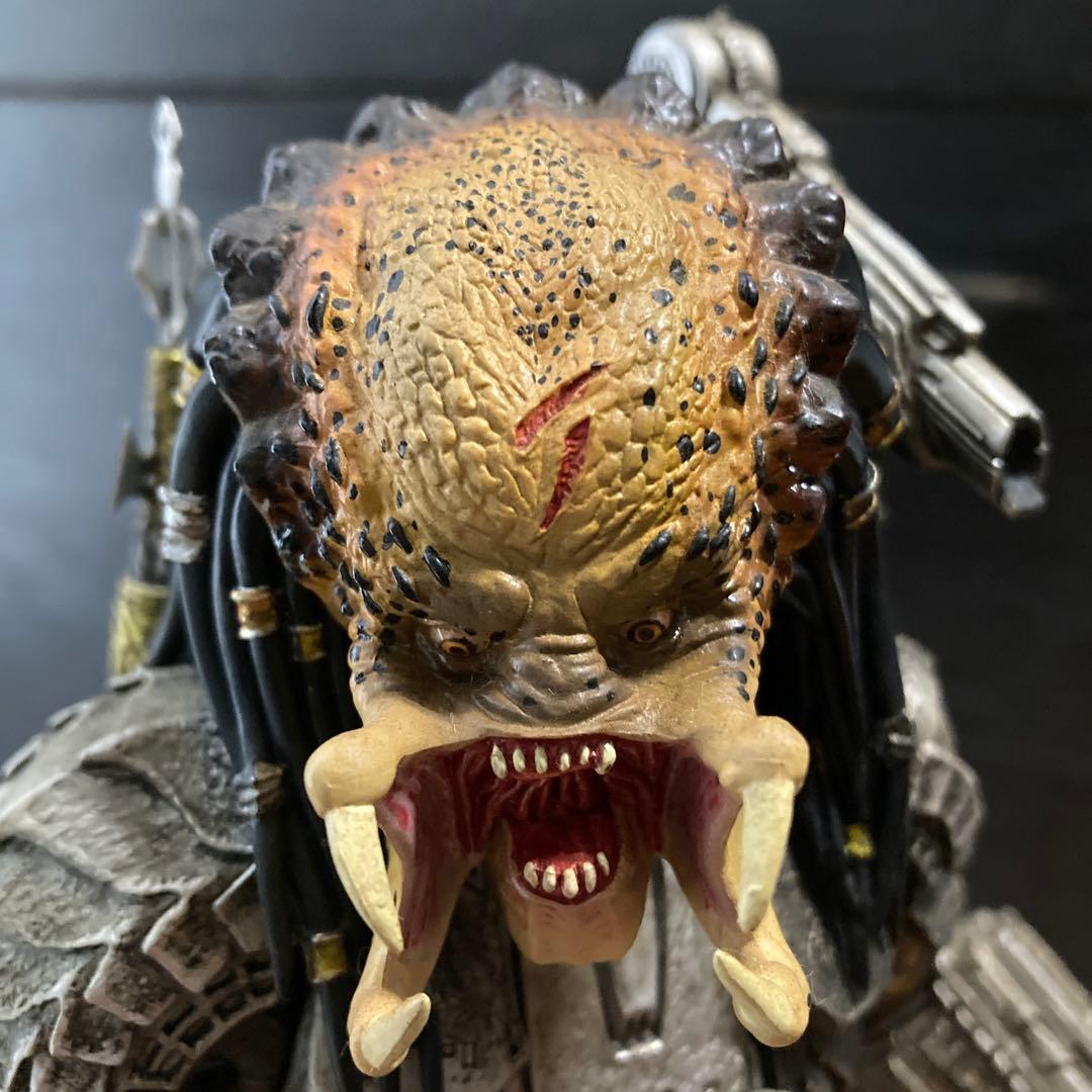 プレデターフィギュア　　スカー・プレデター