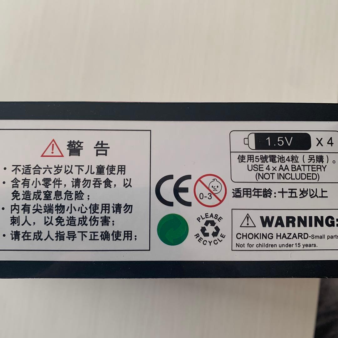 ガンプラキットセットと LEDユニット（中国製）　計6箱