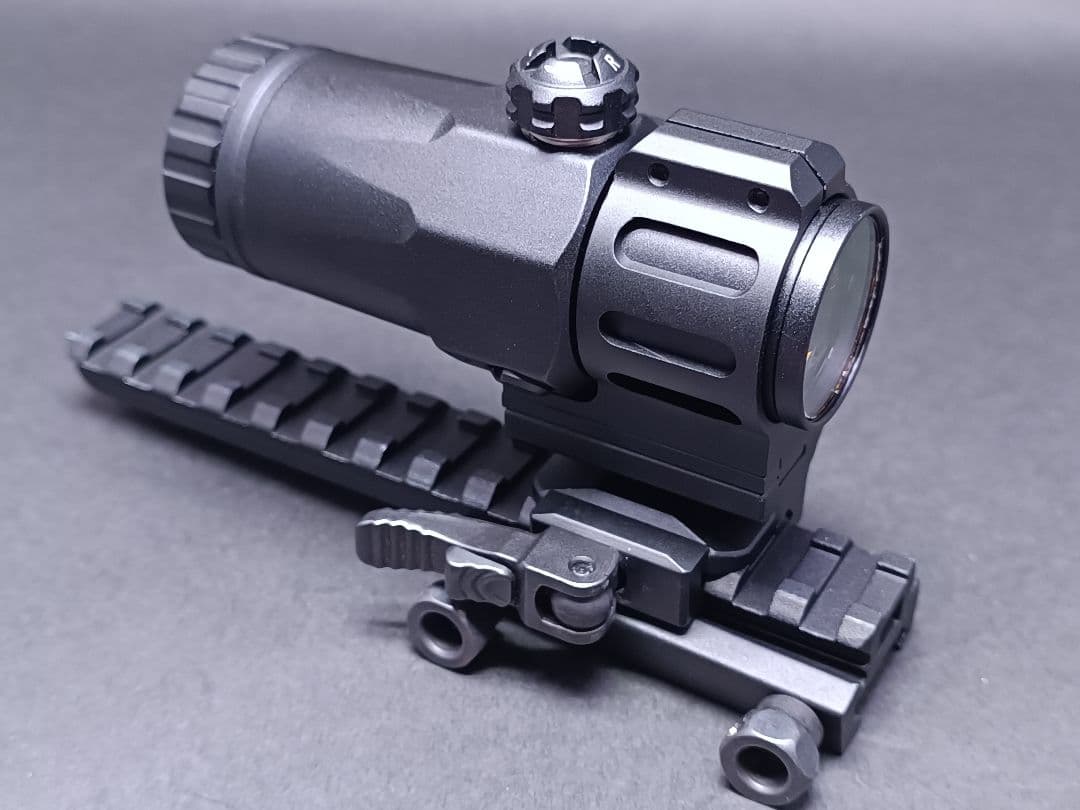 NOVEL ARMS 3X タクティカル マグニファイア