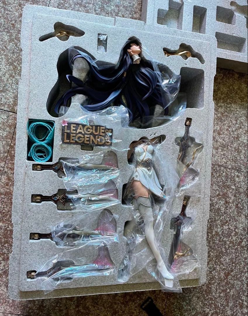 LOL INFINITY RIOT アイレリア スタチュー フィギュア