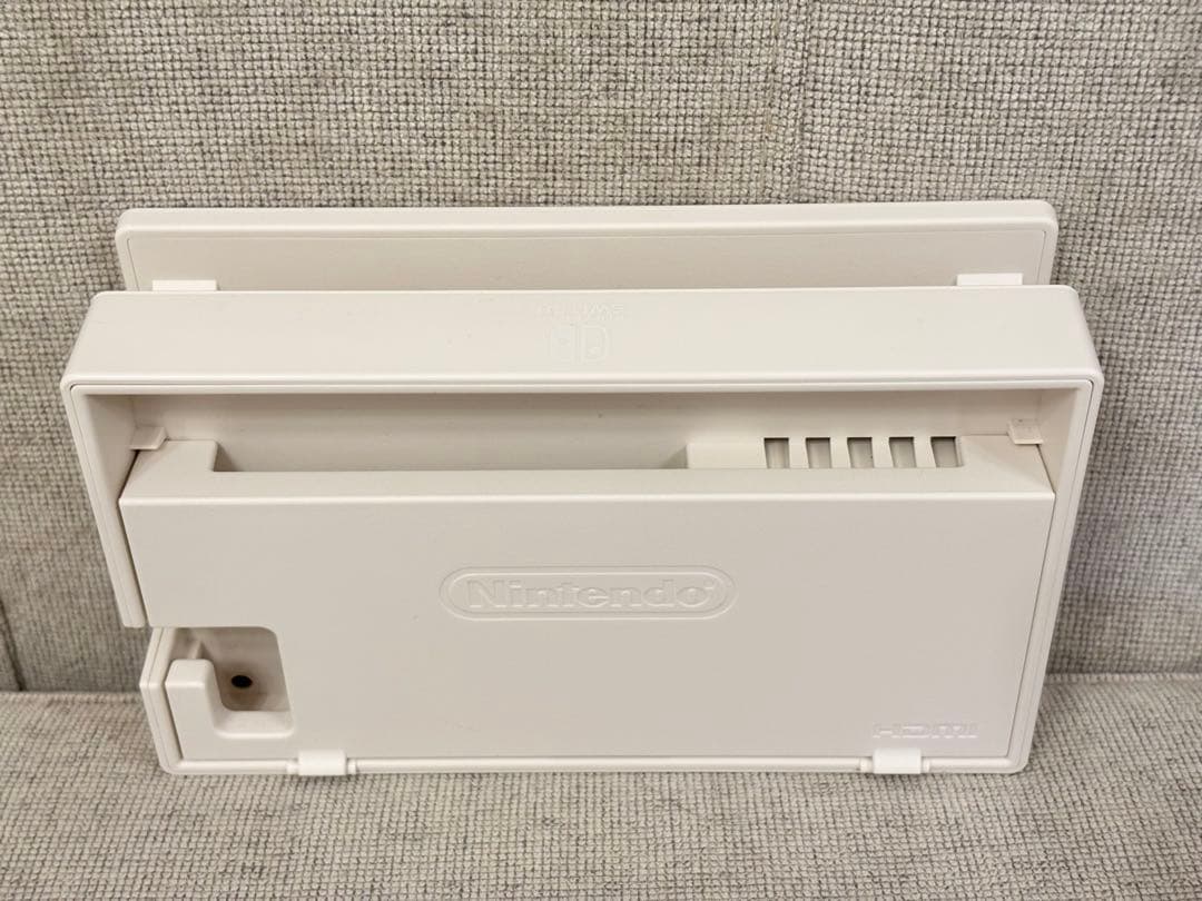 Nintendo Switch 本体　あつまれ どうぶつの森 セット　ケース付き