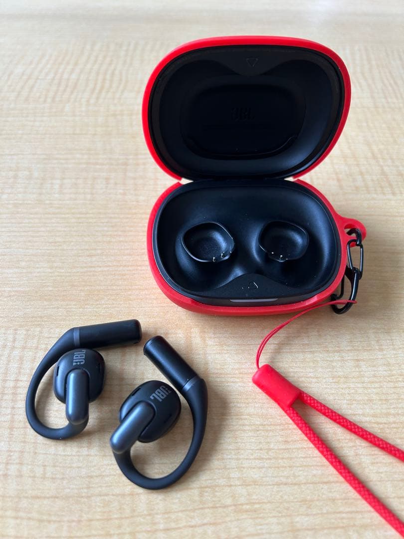 JBL SENSEPRO ワイヤレスイヤホン ブラック　ケース付