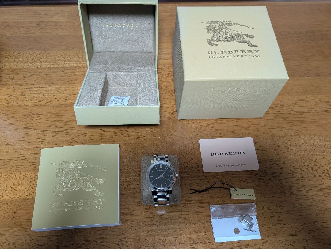 【希少】BURBERRY バーバリー 腕時計 シティ BU9001