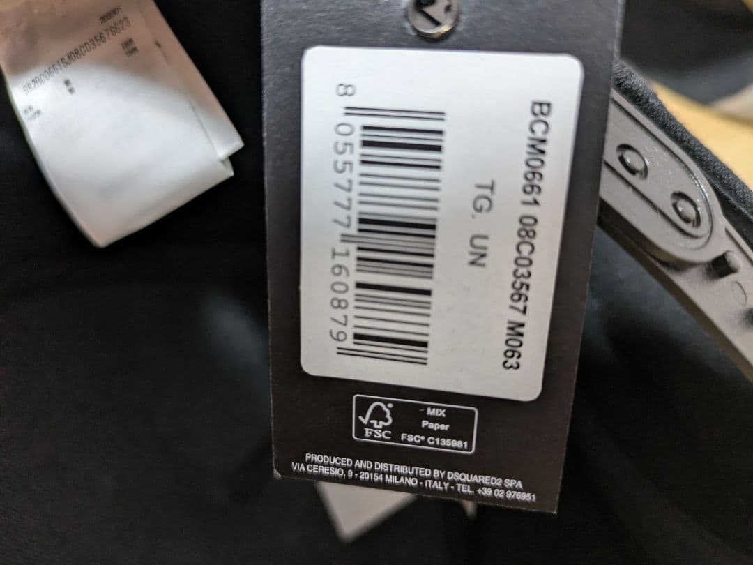 新品　正規品　ディースクエアード DSQUARED2 キャップ BCM0661