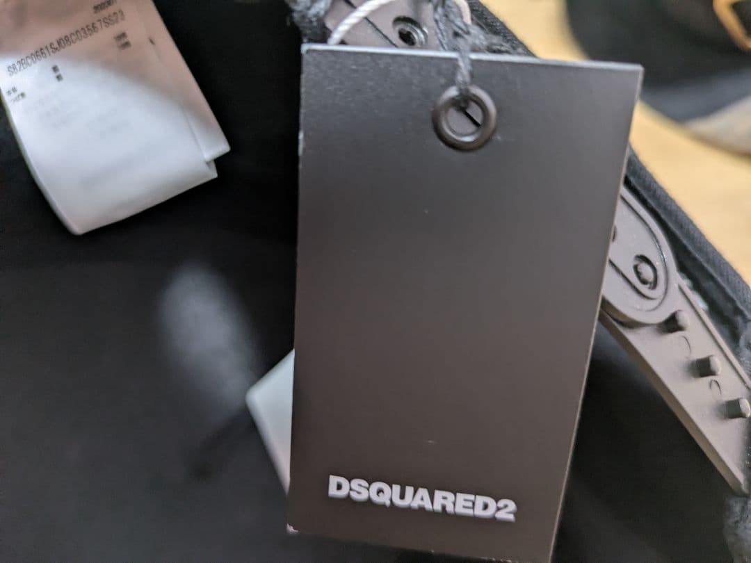 新品　正規品　ディースクエアード DSQUARED2 キャップ BCM0661