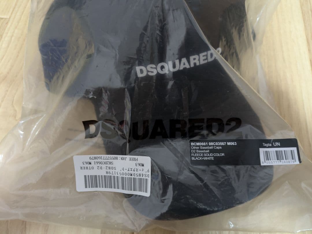 新品　正規品　ディースクエアード DSQUARED2 キャップ BCM0661